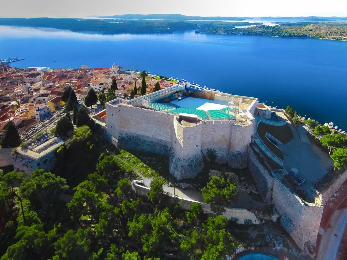 Apartman Ercegovic Шибеник Экстерьер фото